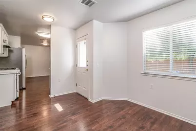 608 Colonial Park Boulevard, Austin, TX 78745 - Photo 7