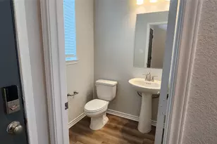 308 Los Olives Ln, Liberty Hill, TX 78642 - Photo 3