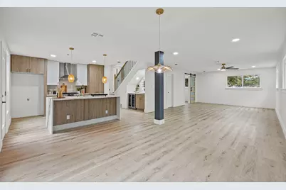 6005 Walnut Hills Drive, Austin, TX 78723 - Photo 9