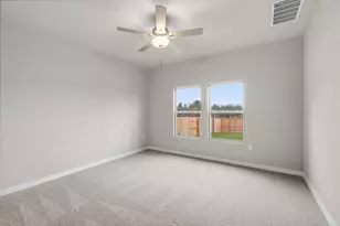 13508 Gray Landing Dr, Elgin, TX 78621 - Photo 15