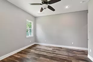 203 E Salty St, Thorndale, TX 76577 - Photo 19