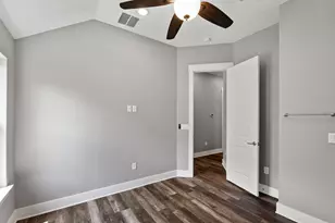 203 E Salty St, Thorndale, TX 76577 - Photo 13
