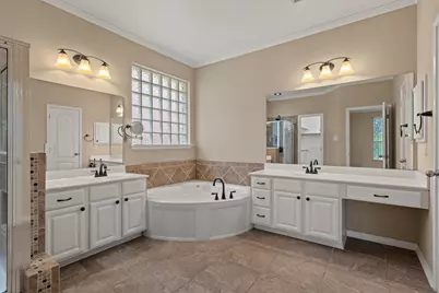 9013 Sautelle Lane, Austin, TX 78749 - Photo 17