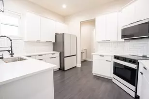 162 Meadow View Blvd, Del Valle, TX 78617 - Photo 5