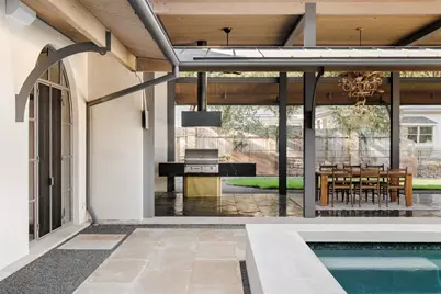 2600 Tanglewood Trail, Austin, TX 78703 - Photo 31