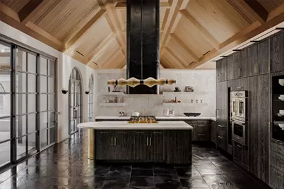 2600 Tanglewood Trail, Austin, TX 78703 - Photo 9