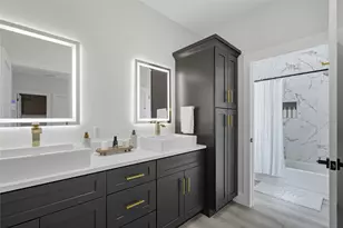 8303 Tombstone Cove, Lago Vista, TX 78645 - Photo 29