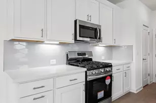 7324 Sparkling Light Dr, Del Valle, TX 78617 - Photo 15