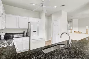 141 Blazing Star Dr, Georgetown, TX 78633 - Photo 23