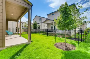 7404 Taylor Knoll Ct, Austin, TX 78744 - Photo 21