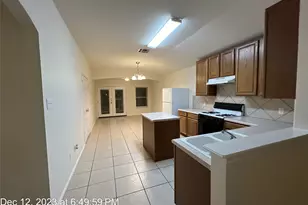 2408 Green Meadows Ln, Buda, TX 78610 - Photo 3