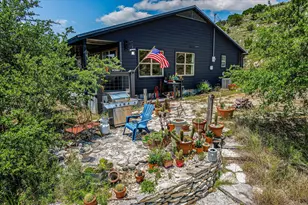 1363 Montell Rd, Wimberley, TX 78676 - Photo 33