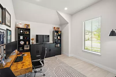 512 Monrovia Court, Liberty Hill, TX 78642 - Photo 5