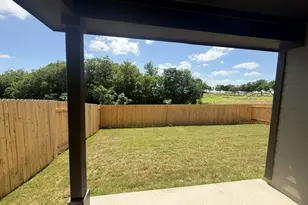 140 Woodbrook Dr, Georgetown, TX 78674 - Photo 9