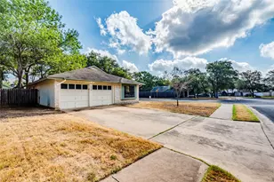 4400 Manzanillo Dr, Austin, TX 78749 - Photo 5