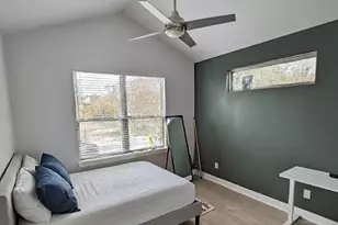 1159 Webberville Rd, Austin, TX 78721 - Photo 21