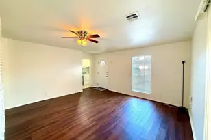 4407 E Stassney Ln, Austin, TX 78744 - Photo 3