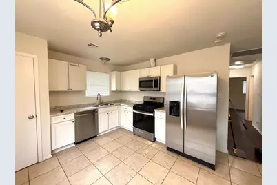 4407 E Stassney Lane, Austin, TX 78744 - Photo 5