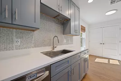 5804 Tracy Lynn Lane #A, Austin, TX 78721 - Photo 17