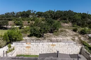 308 Lodestone Ln, Austin, TX 78738 - Photo 25
