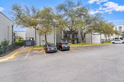 935 La Posada Drive #117, Austin, TX 78752 - Photo 3