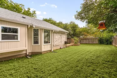 7900 Finch Trail, Austin, TX 78745 - Photo 35