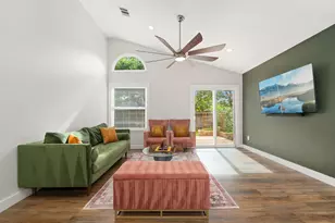 7900 Finch Trail, Austin, TX 78745 - Photo 9