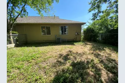 11902 Sunhillow Bend, Austin, TX 78758 - Photo 35