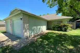 11902 Sunhillow Bend, Austin, TX 78758 - Photo 3