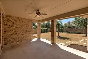 410 Catalina Ln, Austin, TX 78737 - Photo 23