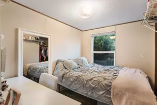 304 Regina Dr, Buda, TX 78610 - Photo 15