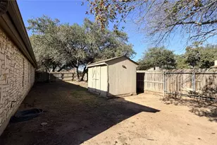 11513 Kempwood Dr, Austin, TX 78750 - Photo 17