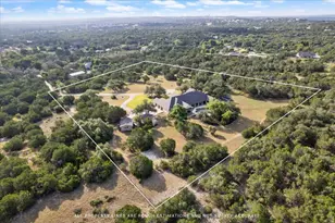 1525 Springlake Dr, Dripping Springs, TX 78620 - Photo 33