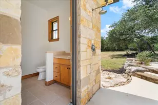 1525 Springlake Dr, Dripping Springs, TX 78620 - Photo 33