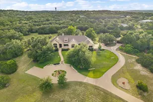 1525 Springlake Dr, Dripping Springs, TX 78620 - Photo 3