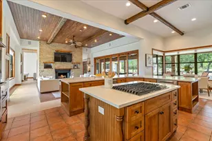 1525 Springlake Dr, Dripping Springs, TX 78620 - Photo 11