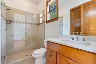 1525 Springlake Dr, Dripping Springs, TX 78620 - Photo 27