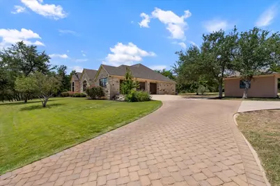1525 Springlake Drive, Dripping Springs, TX 78620 - Photo 29
