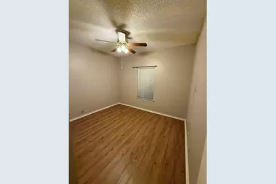 2414 Longview Street #205, Austin, TX 78705 - Photo 7