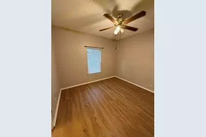 2414 Longview Street #205, Austin, TX 78705 - Photo 15