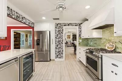 4216 Tallowood Drive, Austin, TX 78731 - Photo 11