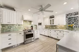 4216 Tallowood Dr, Austin, TX 78731 - Photo 9