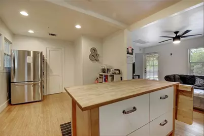 506 W Saint Johns Avenue, Austin, TX 78752 - Photo 9