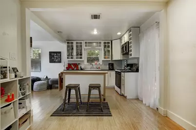 506 W Saint Johns Avenue, Austin, TX 78752 - Photo 13
