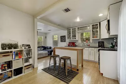 506 W Saint Johns Avenue, Austin, TX 78752 - Photo 7