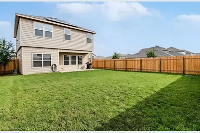 3716 Black Granite Drive, Austin, TX 78744 - Photo 15