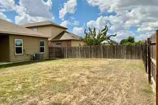 1522 Autumn Sage Way, Round Rock, TX 78664 - Photo 25