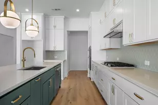 501 Jacaranda Ct, Liberty Hill, TX 78642 - Photo 9