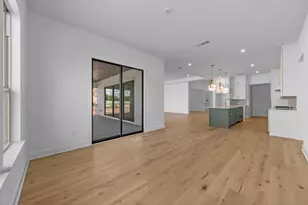 501 Jacaranda Ct, Liberty Hill, TX 78642 - Photo 21