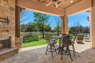 8225 Carranzo Dr, Austin, TX 78735 - Photo 25